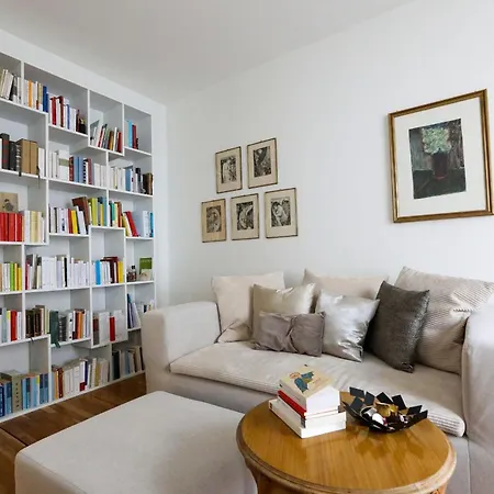 Apartment Bright For 4 *